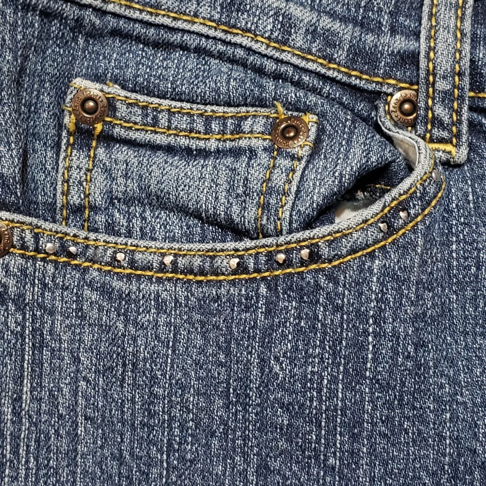 Womens Zena Jeans with rhinestones..Size 4 - Picture 13 of 13